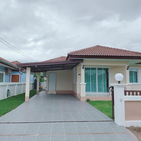 Happy Space วิลล่าทั้งหลัง 2นอน 2น้ำ ฟรี Wifi จอดรถ Nakhon Phanom Luaran gambar